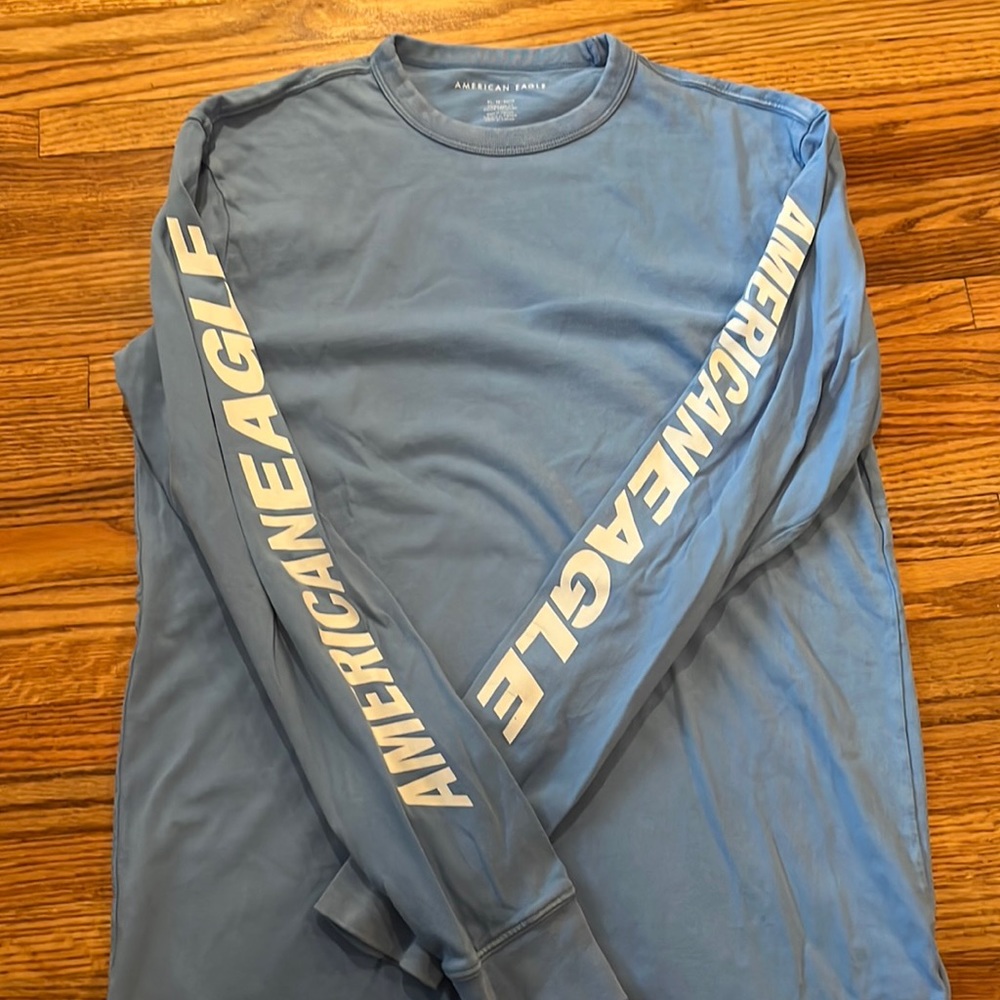 Mens American Eagle Light Blue Long Sleeve TShirt Size XSmall